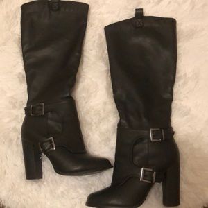 Black knee high boot